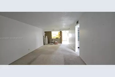 9823 S Hollybrook Lake Dr #310, Pembroke Pines, FL 33025 - Photo 16
