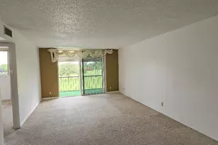 9823 S Hollybrook Lake Dr, Pembroke Pines, FL 33025 - Photo 20