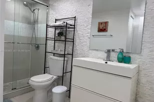 19370 Collins Ave, Sunny Isles Beach, FL 33160 - Photo 12
