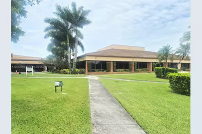9041 Sunrise Lakes Blvd #106, Sunrise, FL 33322 - Photo 16