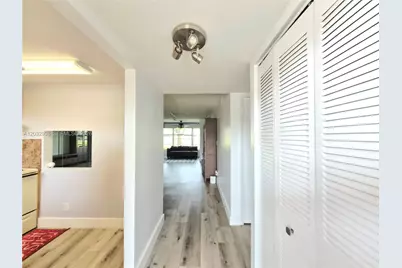9041 Sunrise Lakes Blvd #106, Sunrise, FL 33322 - Photo 2