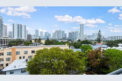 546 SW 1st St #603, Miami, FL 33130 - Photo 10