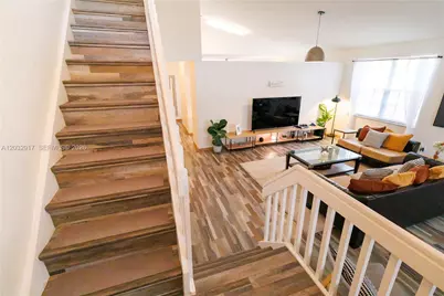 251 NW 151st Ave, Pembroke Pines, FL 33028 - Photo 2