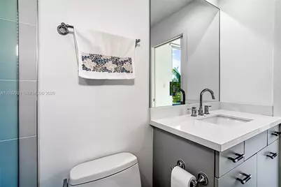 [Address not provided], Hollywood, FL 33019 - Photo 18