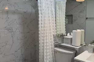 16682 Hemingway Dr, Weston, FL 33326 - Photo 24