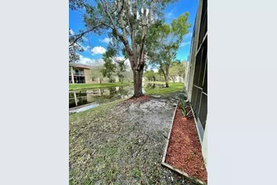 183 Lakeview Dr #103, Weston, FL 33326 - Photo 2
