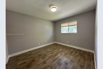 647 NW 3rd Ave #1, Fort Lauderdale, FL 33311 - Photo 4