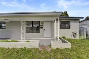 1140 N 74th Way, Hollywood, FL 33024 - Photo 4