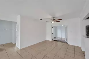 1140 N 74th Way, Hollywood, FL 33024 - Photo 10