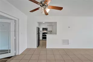 1140 N 74th Way, Hollywood, FL 33024 - Photo 12