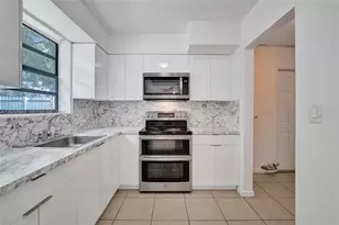 1140 N 74th Way, Hollywood, FL 33024 - Photo 18