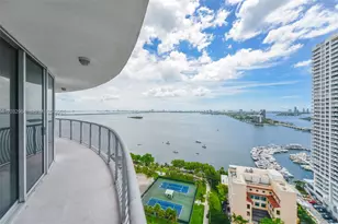 1750 N Bayshore Dr, Miami, FL 33132 - Photo 2