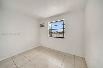 4081 N Dixie Hwy #27, Oakland Park, FL 33334 - Photo 10