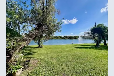 9359 N Fontainebleau Blvd #F109, Miami, FL 33172 - Photo 20