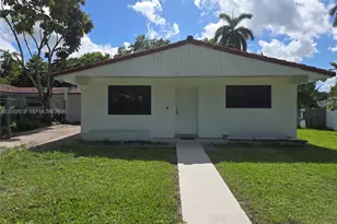 13100 NE 3rd Ct, North Miami, FL 33161 - Photo 2