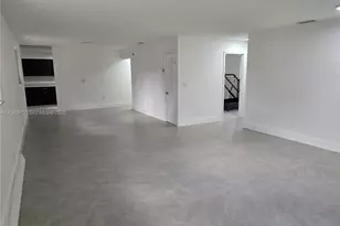 13100 NE 3rd Ct, North Miami, FL 33161 - Photo 6