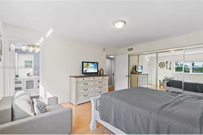 2424 NE 9th St #207, Fort Lauderdale, FL 33304 - Photo 16