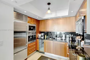 1331 Brickell Bay Dr, Miami, FL 33131 - Photo 4