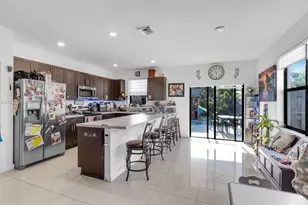 24900 SW 107th Ct, Homestead, FL 33032 - Photo 4