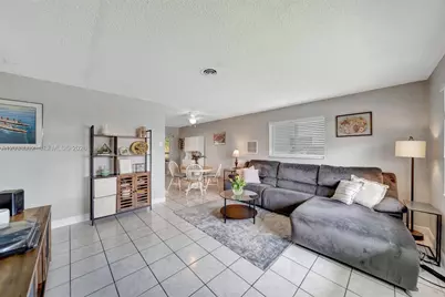 2708 NW 51st Pl, Tamarac, FL 33309 - Photo 12