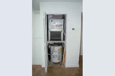6995 NW 186th St #E509, Hialeah, FL 33015 - Photo 16