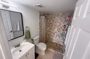 6995 NW 186th St, Hialeah, FL 33015 - Photo 18