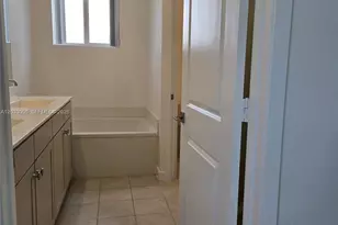 862 SE 17th St, Homestead, FL 33034 - Photo 32