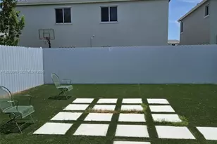 862 SE 17th St, Homestead, FL 33034 - Photo 4