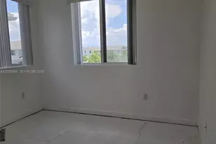 862 SE 17th St, Homestead, FL 33034 - Photo 10