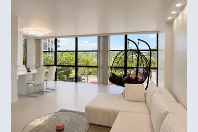1000 Parkview Dr #415, Hallandale Beach, FL 33009 - Photo 8