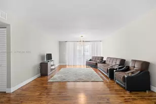 1690 NE 191st St, Miami, FL 33179 - Photo 8
