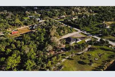 2565 28th Ave SE, Naples, FL 34117 - Photo 40
