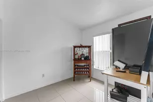 11506 SW 124th Pl, Miami, FL 33186 - Photo 8