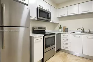 759 NW 92nd Ave, Plantation, FL 33324 - Photo 2