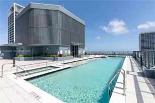 121 NE 5th St, Miami, FL 33132 - Photo 26