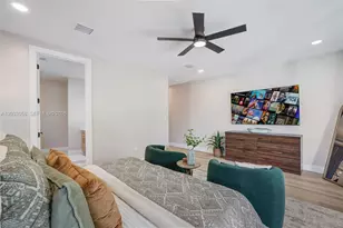701 SW 17th St, Fort Lauderdale, FL 33315 - Photo 52