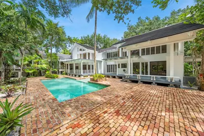 5600 Oakwood Ln, Coral Gables, FL 33156 - Photo 1