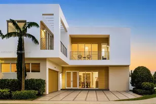 7472 NW 100th Ave, Doral, FL 33178 - Photo 1