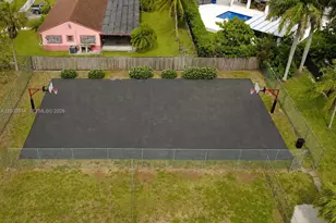 942 SW 8th Pl, Florida City, FL 33034 - Photo 16