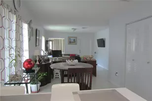 942 SW 8th Pl, Florida City, FL 33034 - Photo 4