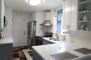 942 SW 8th Pl, Florida City, FL 33034 - Photo 4
