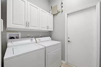 8141 Sandpiper Way, West Palm Beach, FL 33412 - Photo 14