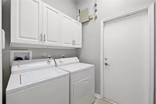 8141 Sandpiper Way, West Palm Beach, FL 33412 - Photo 14