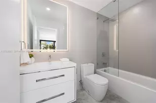 202 Sunrise Dr, Key Biscayne, FL 33149 - Photo 20