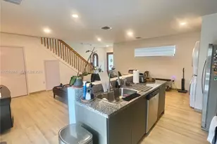 957 NW 10th St, Florida City, FL 33034 - Photo 6