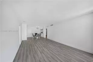 5600 Collins Ave, Miami Beach, FL 33140 - Photo 10