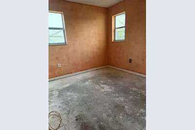 8325 Sunrise Lakes Blvd #112, Sunrise, FL 33322 - Photo 2