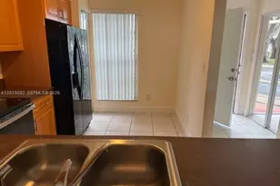 2856 Cambridge Ln, Cooper City, FL 33026 - Photo 4