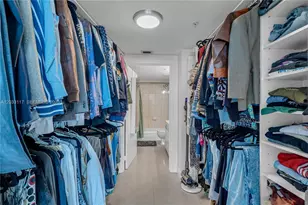 1750 N Bayshore Dr, Miami, FL 33132 - Photo 20