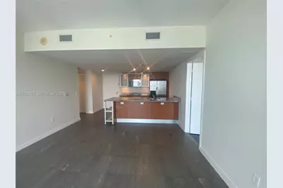 185 SW 7th St #4206, Miami, FL 33130 - Photo 2